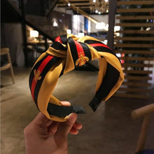 Load image into Gallery viewer, 2018 New Winter Hairband Headband For Women Fashion Turban Striped Hair Band Bee Pattern Print Hair Accessories