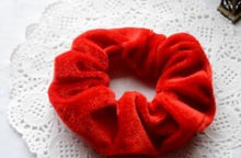 Load image into Gallery viewer, New arrival women's winter velvet hair Scrunchies Hair Tie Hair Accessories Ponytail Holder Hair